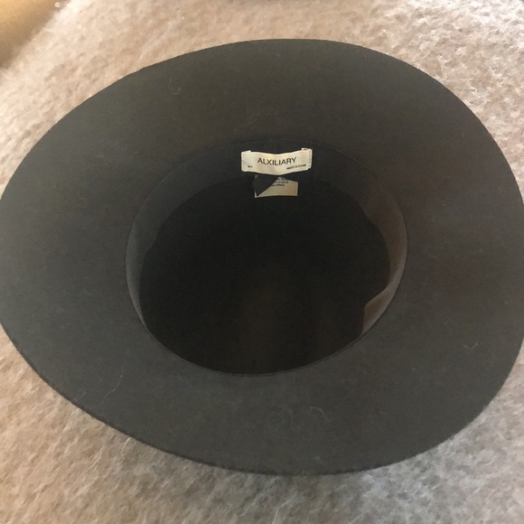 Auxiliary 100% wool hat❤️ - Picture 3 of 7